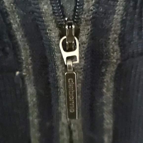 Claiborne Blue Sweater - Picture 8 of 13